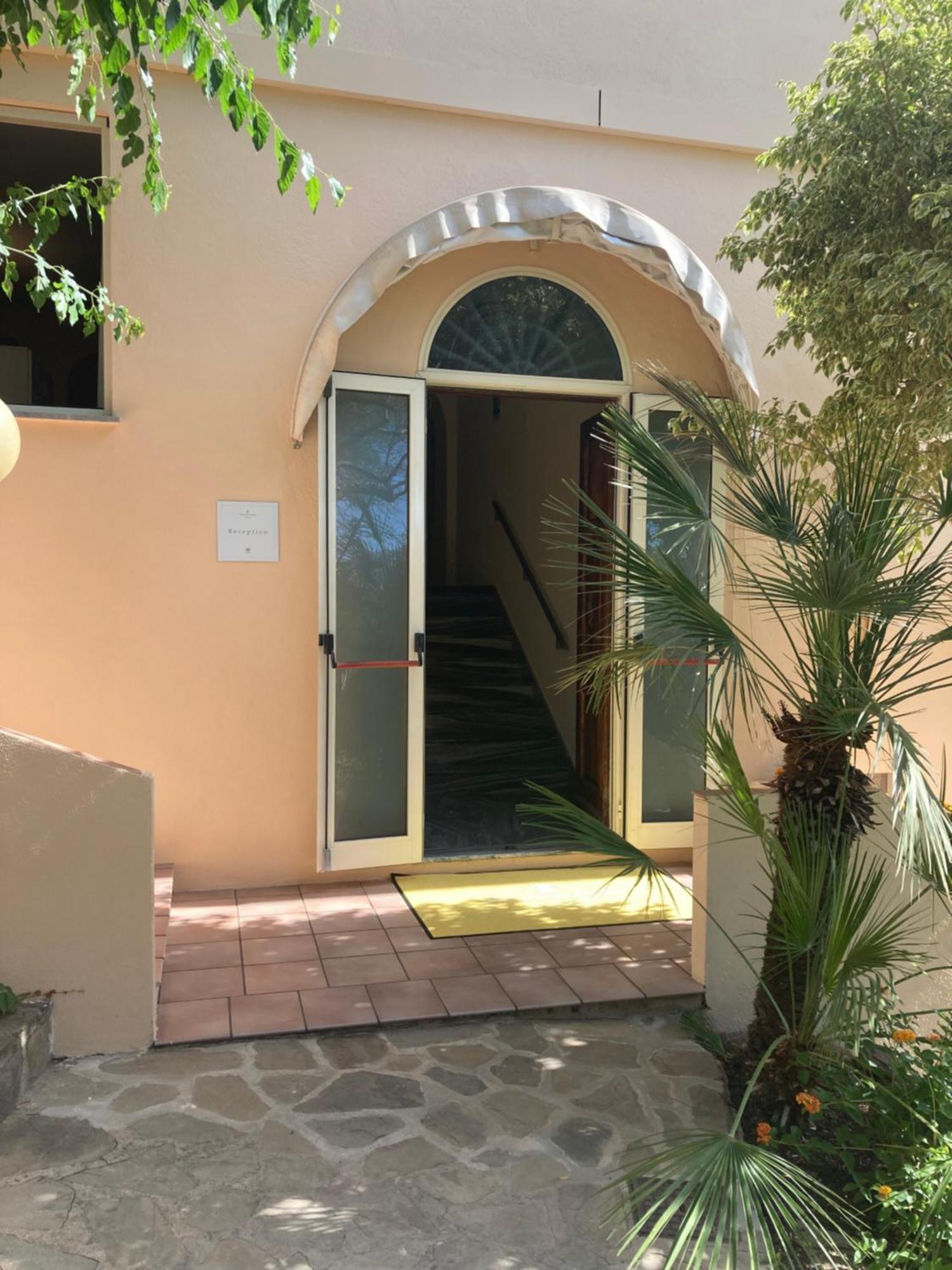 Hotel Villa Campana Cala Liberotto Dış mekan fotoğraf